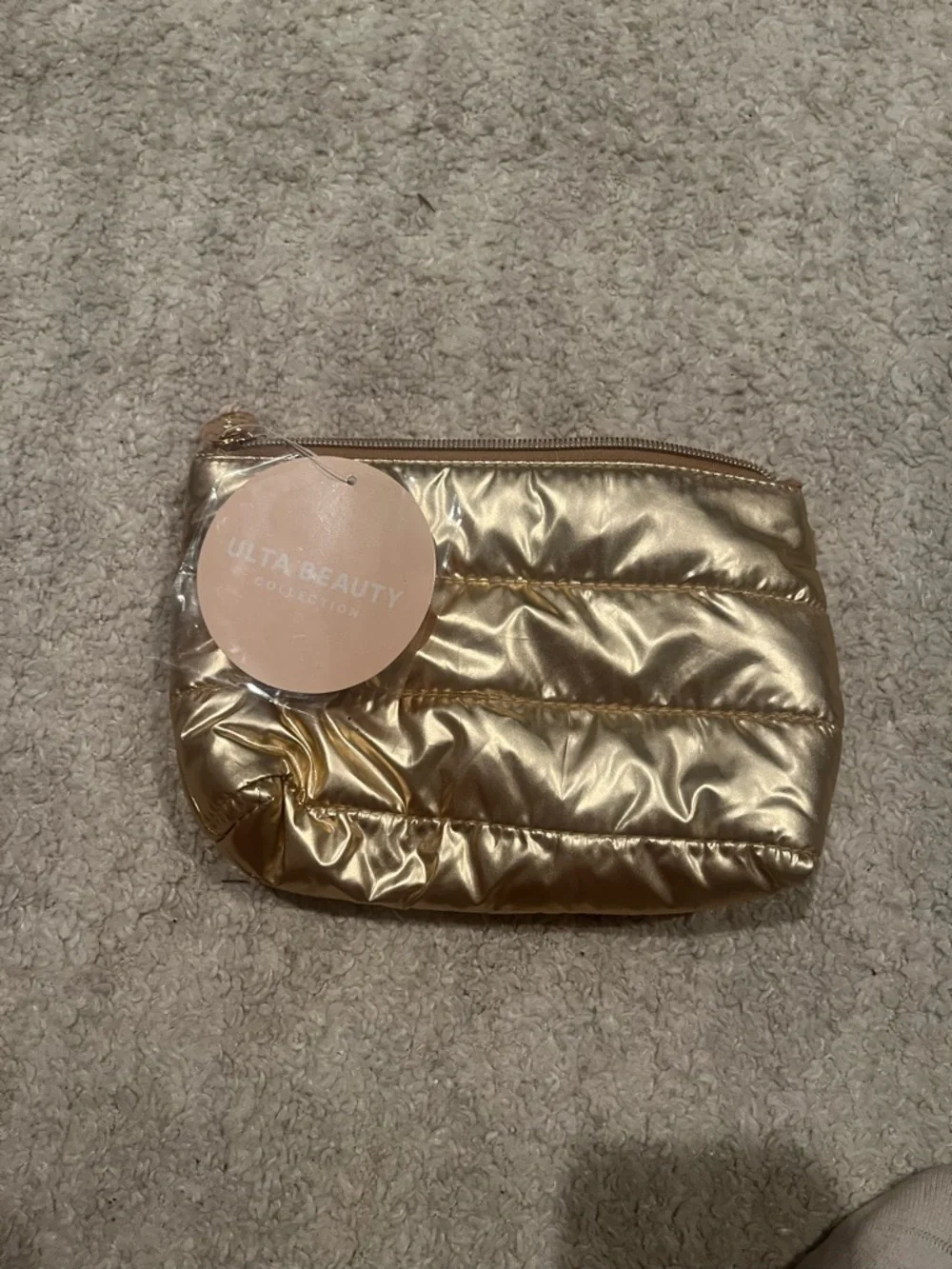 Makeup pouch